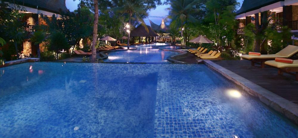 Aston Sunset Beach Resort - Τζίλι Τραγουανγκάν Εξωτερικό φωτογραφία