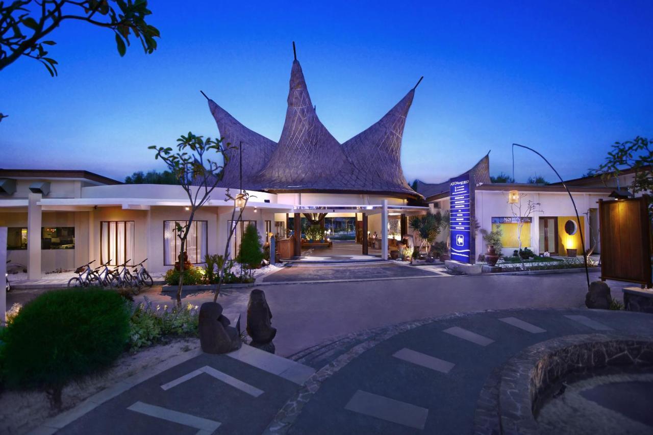 Aston Sunset Beach Resort - Τζίλι Τραγουανγκάν Εξωτερικό φωτογραφία